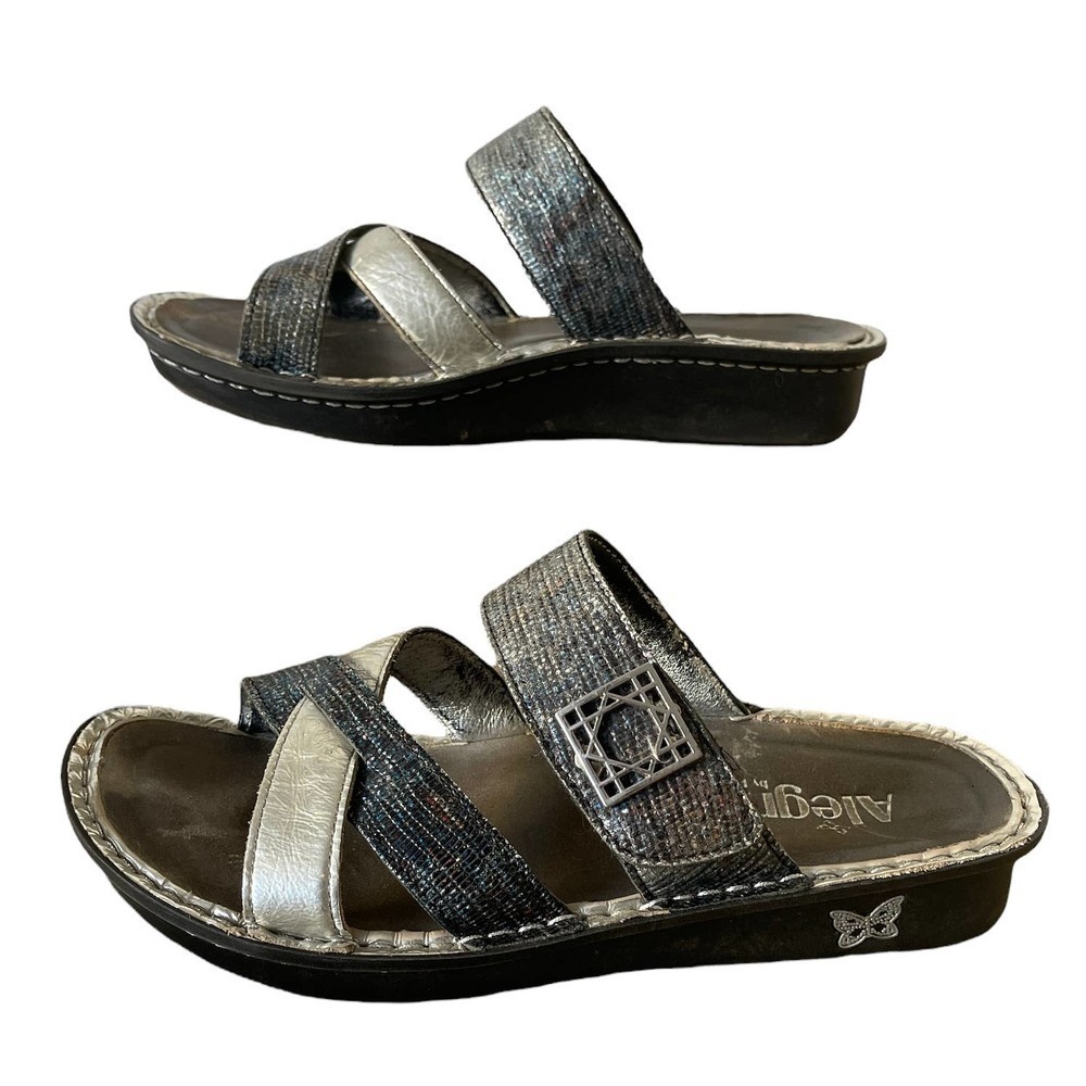 Alegra By PG Lite Women Sandals Size 7.5 Silver Metallic Crisscross Front Strap - Picture 2 of 6